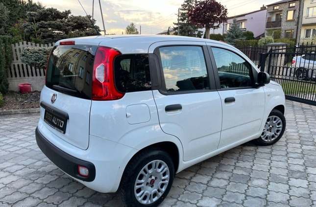 Fiat Panda cena 26900 przebieg: 170000, rok produkcji 2017 z Lesko małe 436